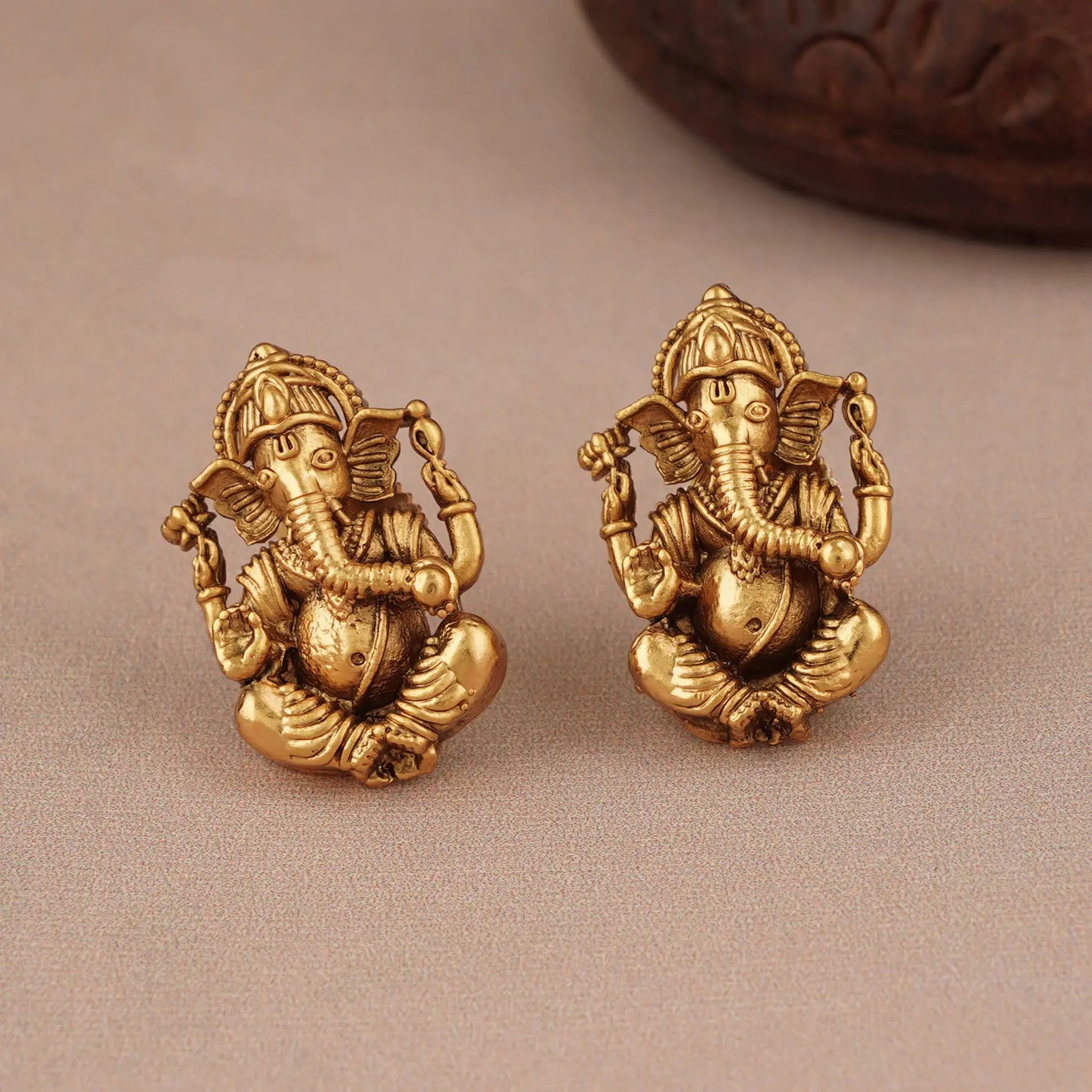 BEAUTIFUL GOLD PLATED GANESH PENDANT SET WITH EARRING | TEMPLE JEWELLERY